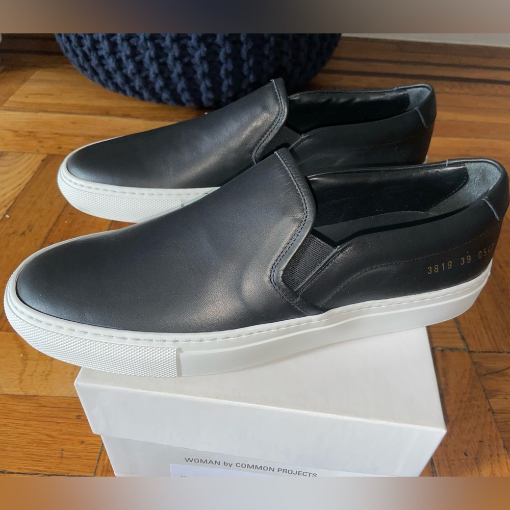 Woman By Common Projects Leather Slip On Sneakers White Sole/Black Eu 39(US9)